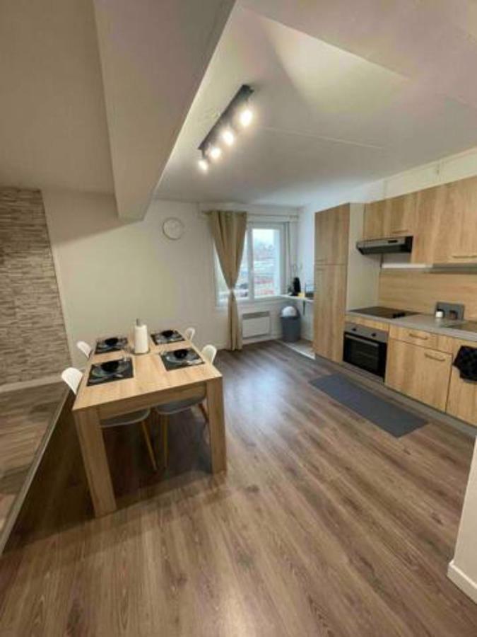 Appartement En Duplex Centre Ville D'Onnaing Dış mekan fotoğraf